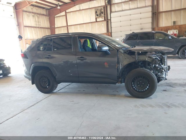 Toyota RAV4 LE 2020 2T3F1RFV8LW092778 Image 14