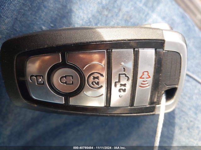 Ford F-150 Lariat 2023 1FTFW1E88PFD10949 Image 11