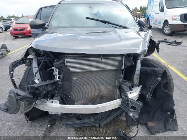 Ford EXPLORER XLT 2022 1FMSK7DH7NGC51748 Image 13