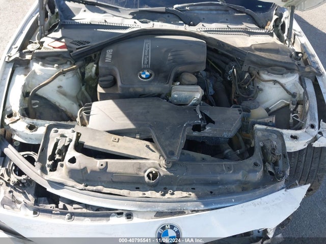 BMW 328I 2015 WBA3C1C5XFK122568 Image 10