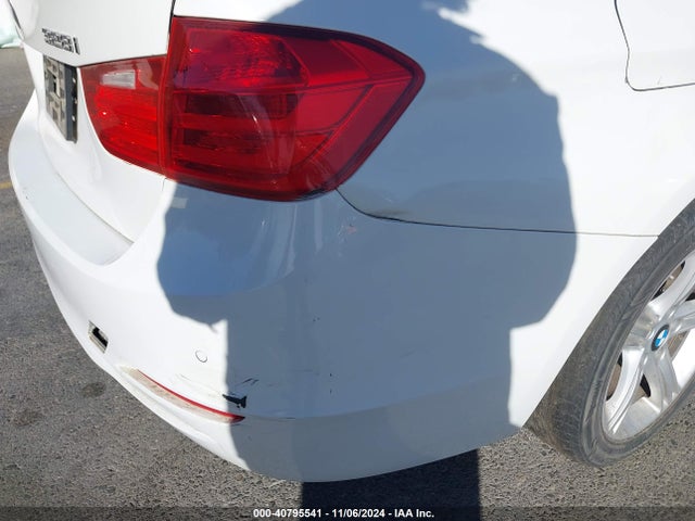 BMW 328I 2015 WBA3C1C5XFK122568 Image 16