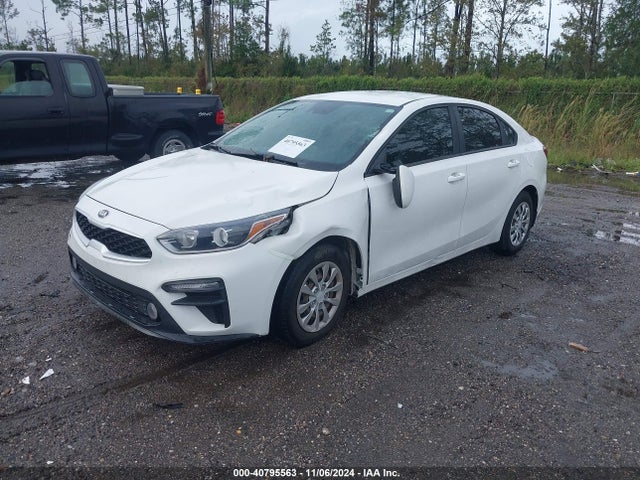 3KPF24AD0KE106407 KIA FORTE FE
