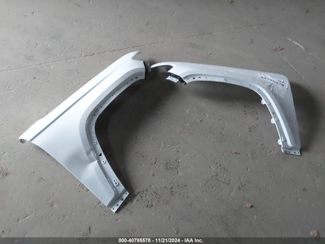 1C4RJKDG4N8532223 Jeep Grand Cherokee L Overland 4x4