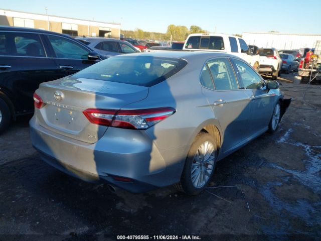 4T1B11HK8JU059708 Toyota CAMRY XLE