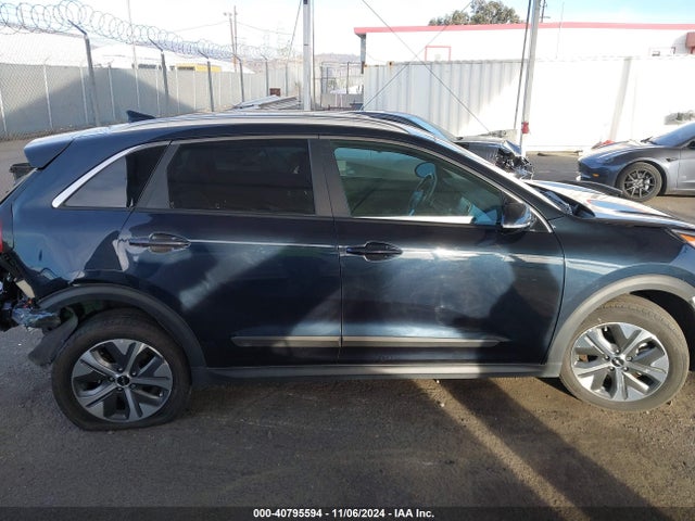 KIA Niro Ev S 2022 KNDCC3LG1N5160770 Image 14