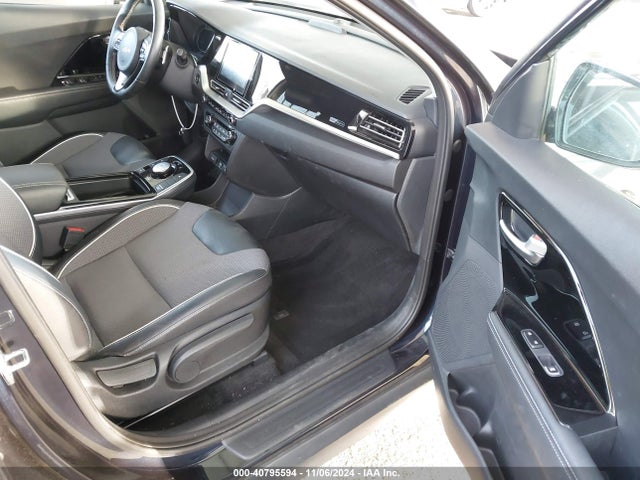 KIA Niro Ev S 2022 KNDCC3LG1N5160770 Image 5