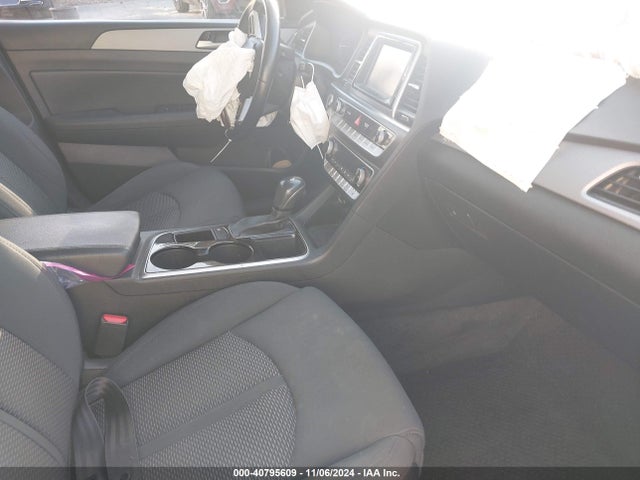 Hyundai SONATA SEL 2019 5NPE34AF9KH753023 Image 5