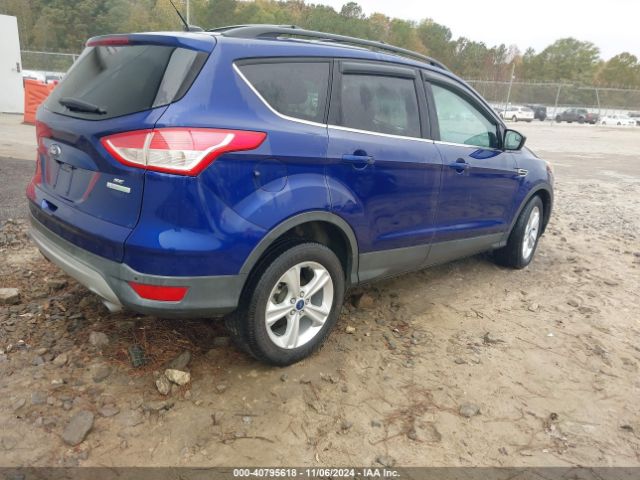 1FMCU0GX5EUB70984 Ford ESCAPE SE