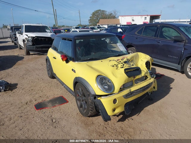 2003 MINI COOPER S WMWRE33493TD72884 Photo 0