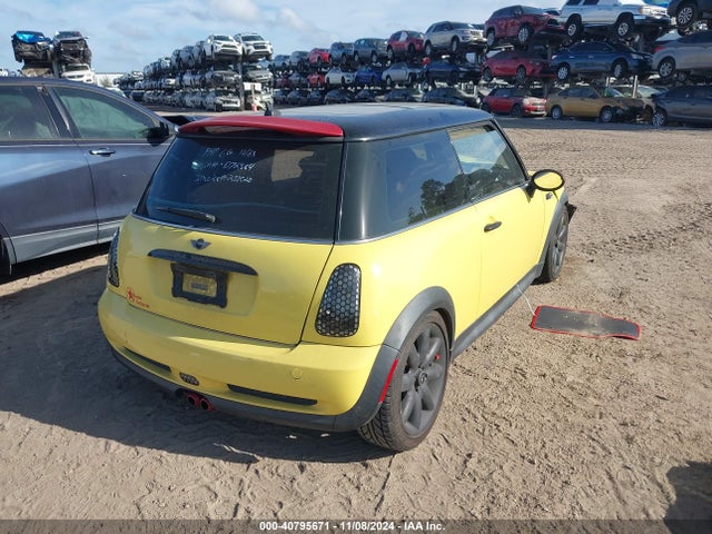 2003 MINI COOPER S WMWRE33493TD72884 Photo 3