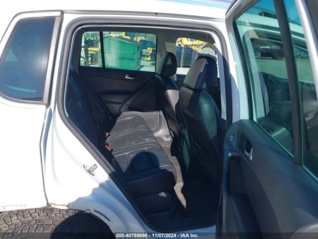 WVGTV7AXXHK027723 Volkswagen Tiguan 2.0t Sport