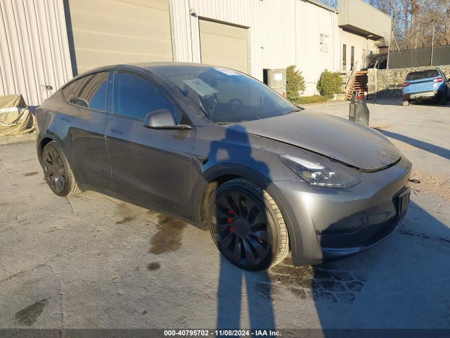2023 TESLA MODEL Y 7SAYGDEF0PF830009 Photo 0