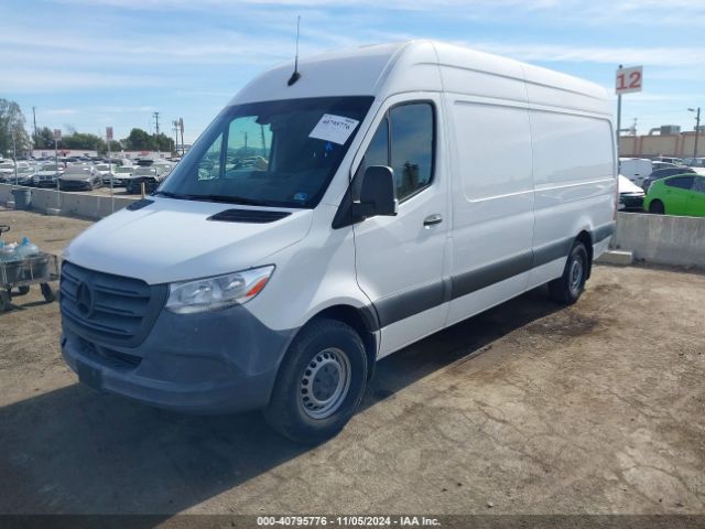 WD4PF1CD7KT014437 Mercedes-Benz Sprinter 2500 High Roof V6
