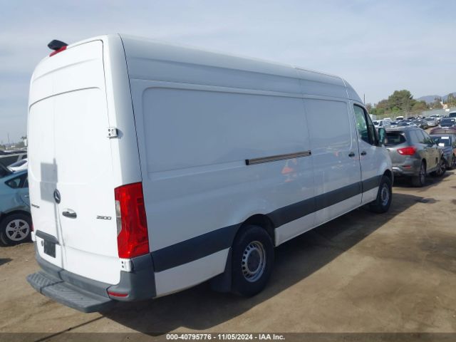 WD4PF1CD7KT014437 Mercedes-Benz Sprinter 2500 High Roof V6