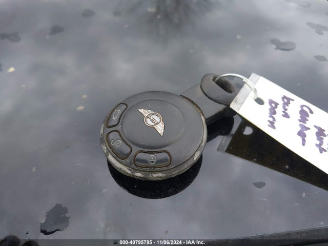 2008 MINI COOPER S WMWMF73538TT93547 Photo 10