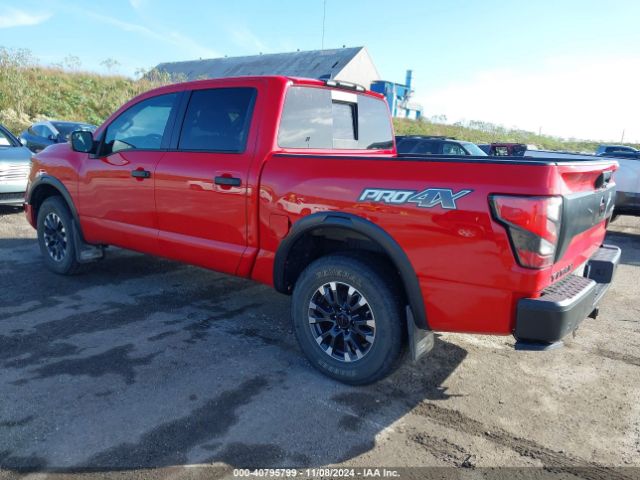 1N6AA1ED7NN101370 Nissan Titan Pro-4x 4x4