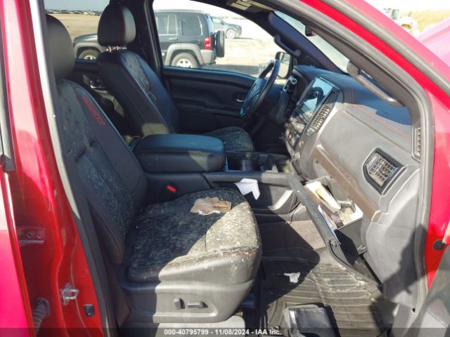 1N6AA1ED7NN101370 Nissan Titan Pro-4x 4x4