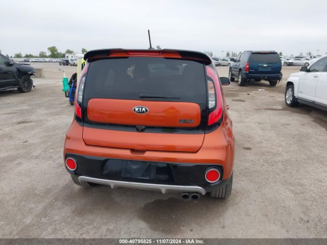 KNDJX3AA9J7586215 KIA Soul !