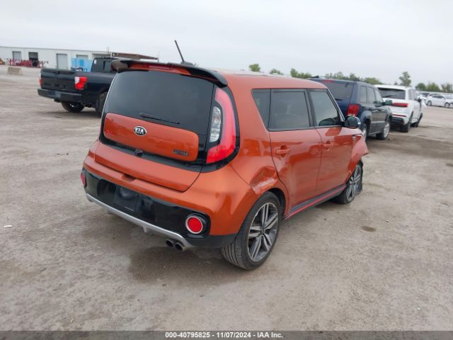 KNDJX3AA9J7586215 KIA Soul !