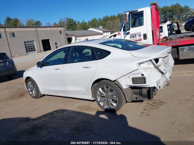Chrysler 200 S 2015 1C3CCCDG3FN690940 Image 15