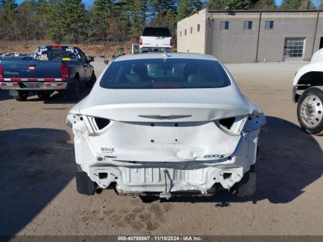 1C3CCCDG3FN690940 Chrysler 200 S