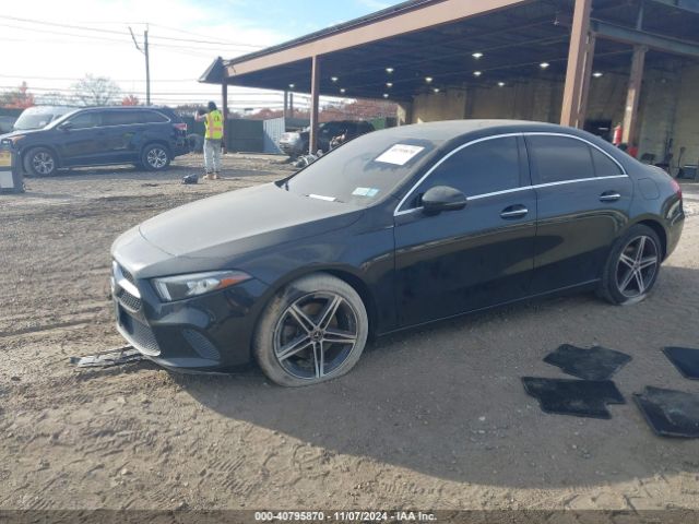 WDD3G4FB1KW025455 Mercedes-Benz A 220 4matic