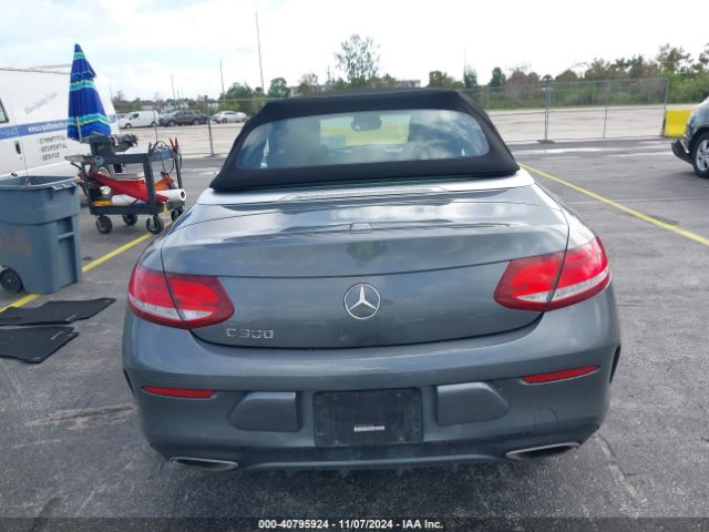 WDDWK4JB2JF718858 Mercedes-Benz C 300
