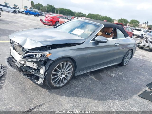 WDDWK4JB2JF718858 Mercedes-Benz C 300