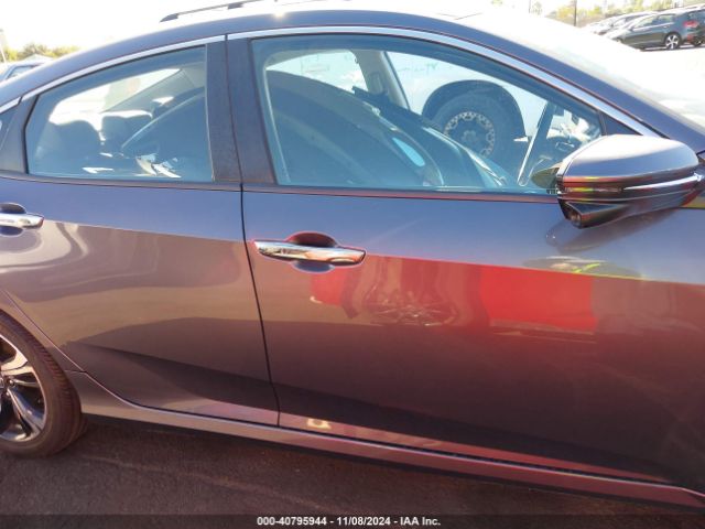 2HGFC1F98HH659062 Honda Civic Touring