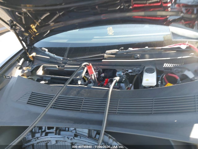 2024 TESLA MODEL 3 5YJ3E1EB1RF787229 Photo 9