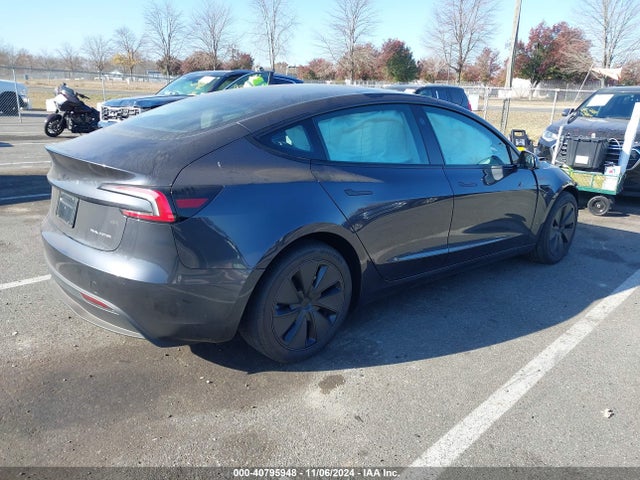 2024 TESLA MODEL 3 5YJ3E1EB1RF787229 Photo 3