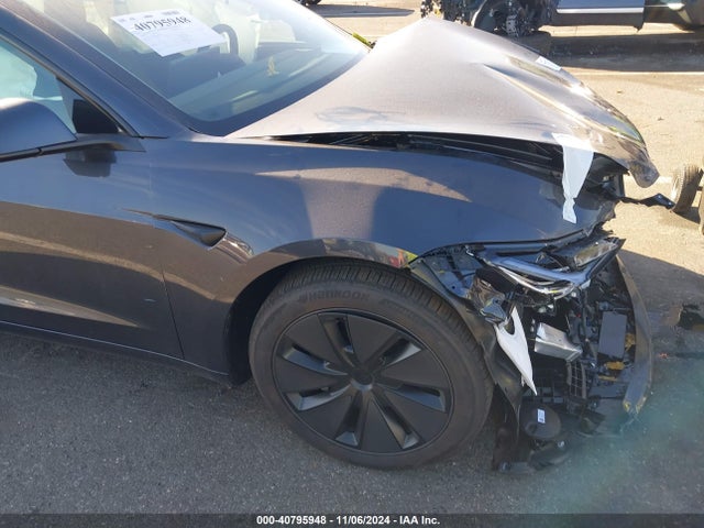 2024 TESLA MODEL 3 5YJ3E1EB1RF787229 Photo 5