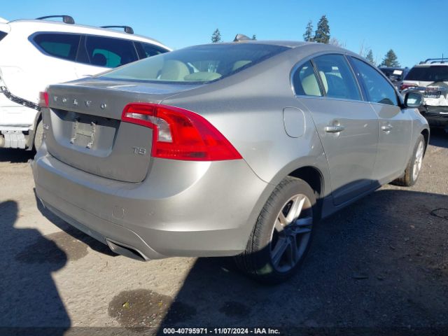 YV126MFK7F1350293 Volvo S60 T5 Premier