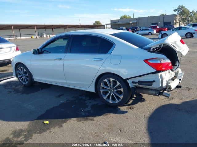Honda Accord Sport 2015 1HGCR2F53FA217516 Image 15