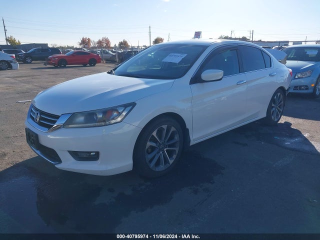 Honda Accord Sport 2015 1HGCR2F53FA217516 Image 2