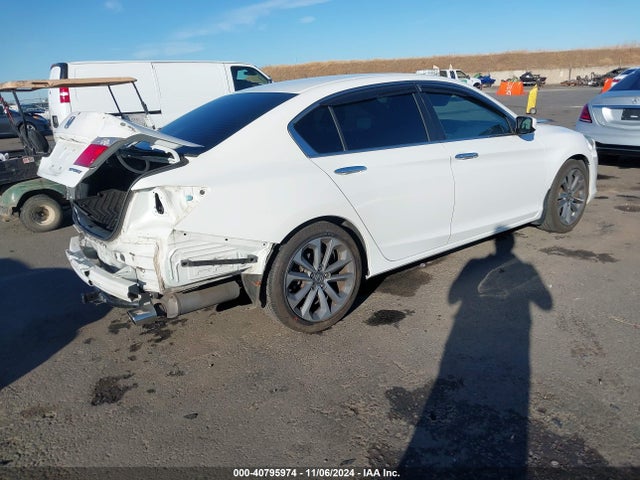 Honda Accord Sport 2015 1HGCR2F53FA217516 Image 4