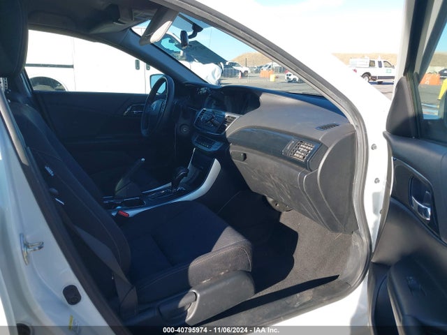 Honda Accord Sport 2015 1HGCR2F53FA217516 Image 5