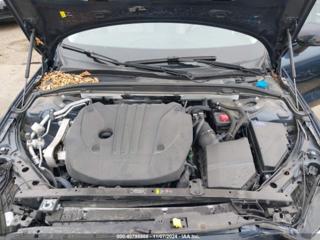 7JRL12FK6RG302879 Volvo S60 B5 Core Dark Theme