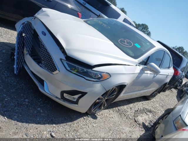 3FA6P0K96LR122213 Ford Fusion Titanium