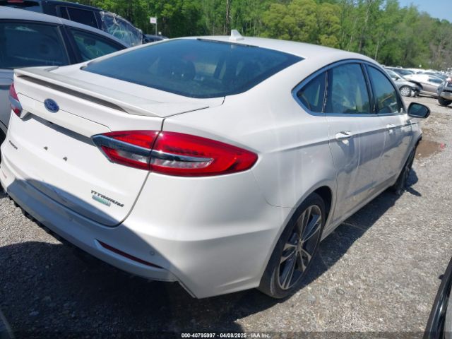 3FA6P0K96LR122213 Ford Fusion Titanium