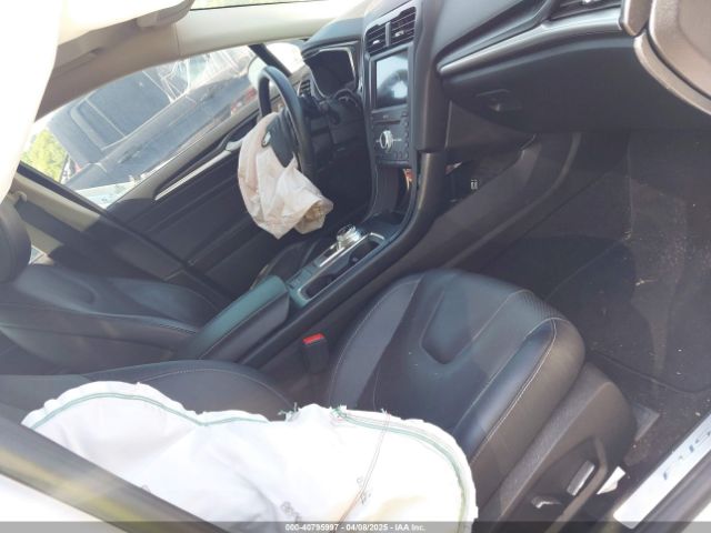 3FA6P0K96LR122213 Ford Fusion Titanium