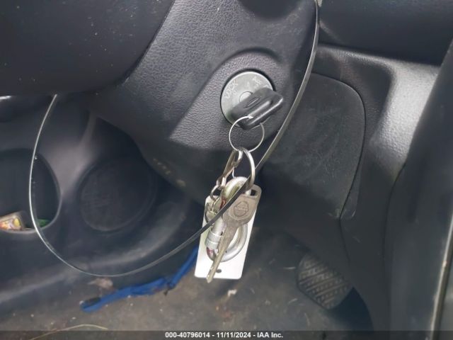 3N1CN7AP4FL818011 Nissan Versa 1.6 S+