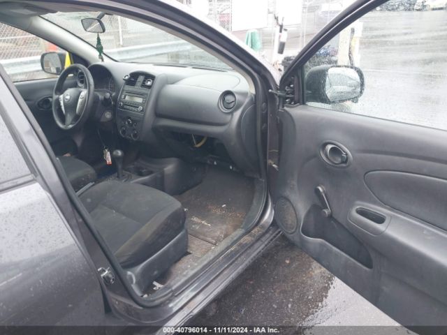 3N1CN7AP4FL818011 Nissan Versa 1.6 S+