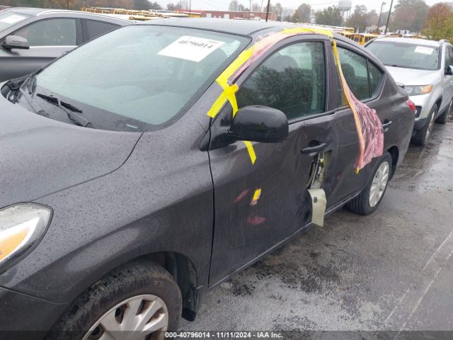 3N1CN7AP4FL818011 Nissan Versa 1.6 S+