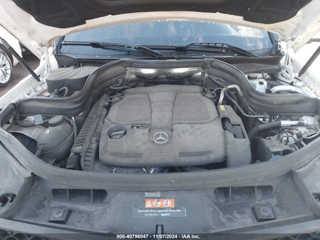 WDCGG8JB8FG440115 Mercedes-Benz Glk 350 4matic