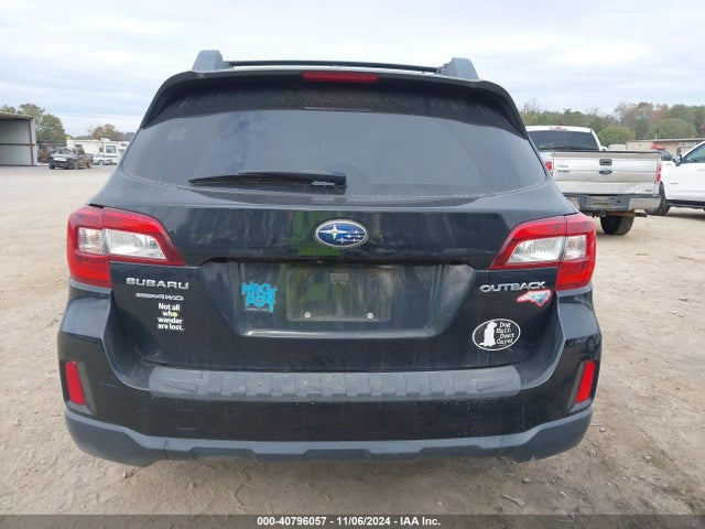 Subaru Outback 2.5i Limited 2015 4S4BSBNC8F3281212 Image 17