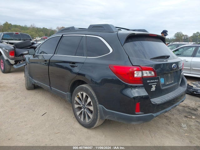 Subaru Outback 2.5i Limited 2015 4S4BSBNC8F3281212 Image 3