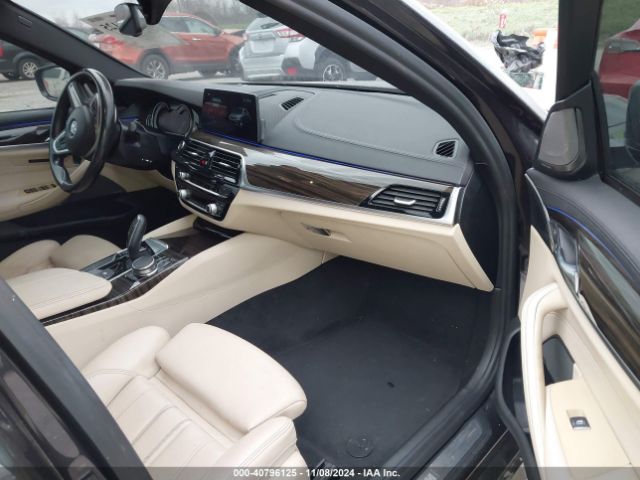 WBAJE7C53JWC55682 BMW 540i Xdrive