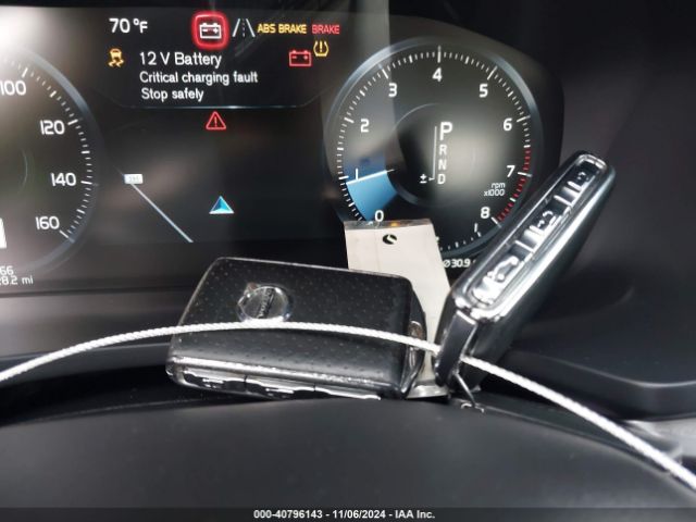 7JR102FL4KG002119 Volvo S60 T5 Inscription