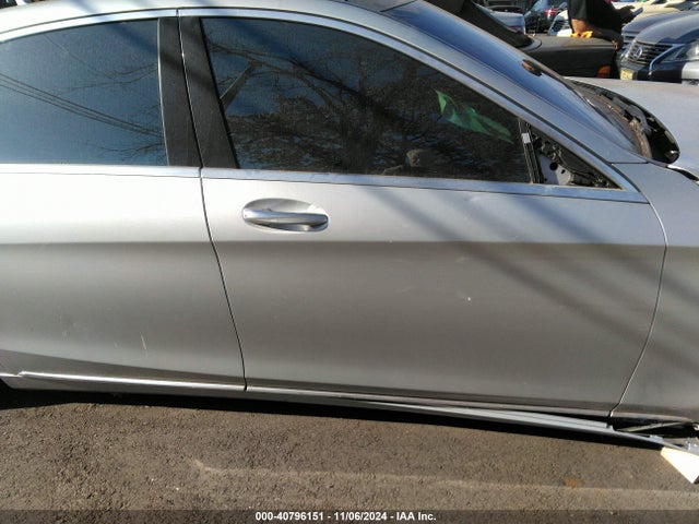 WDDUG8FB6FA177505 Mercedes-Benz S 550 4matic